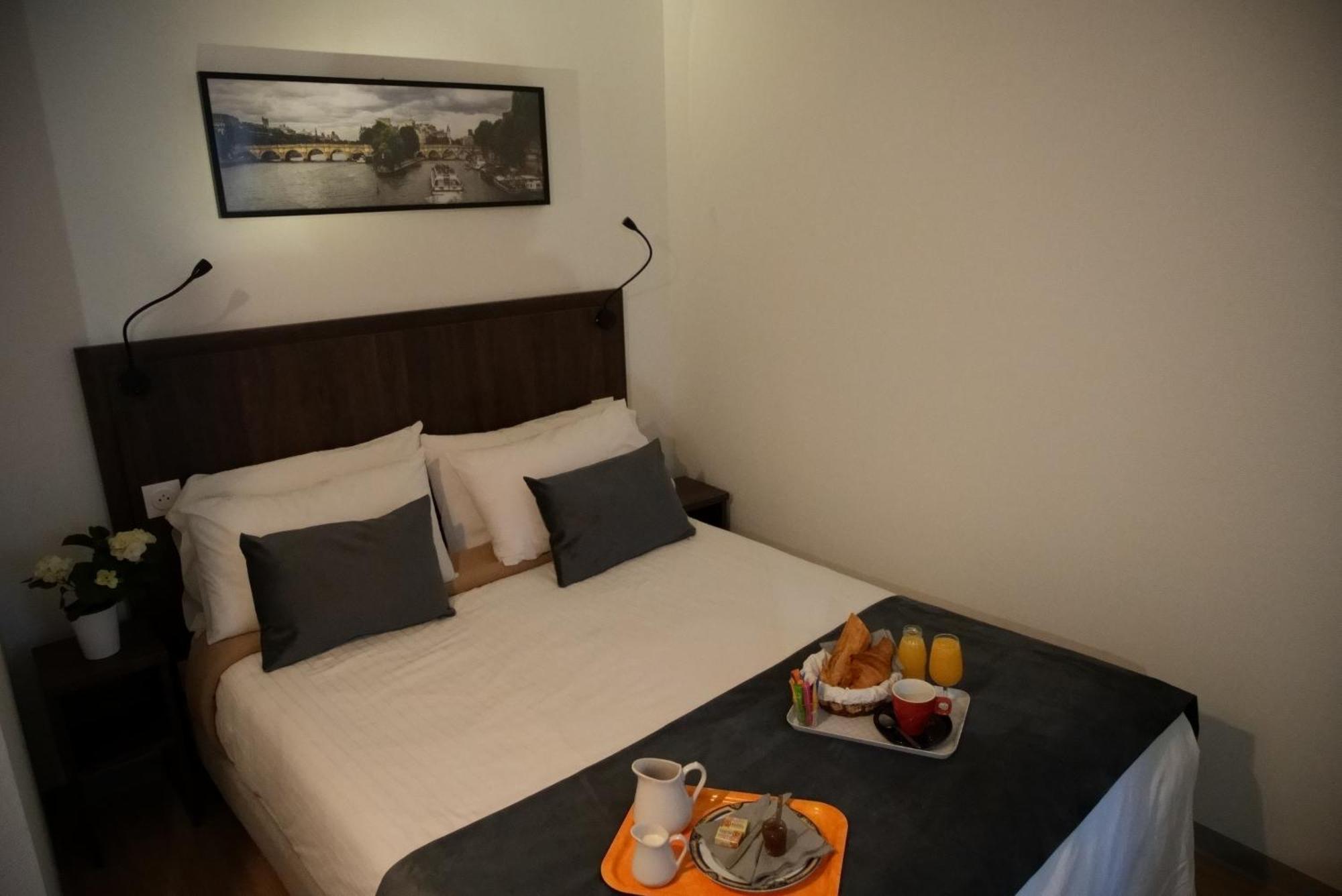 Hotel Du Marche Paris Ngoại thất bức ảnh
